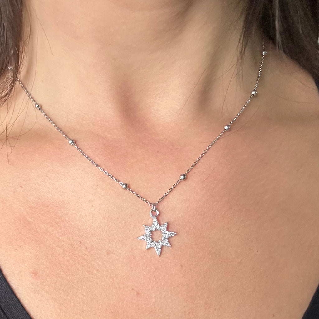 Collana in Acciaio con Ciondolo Fiocco di Neve e Cristalli